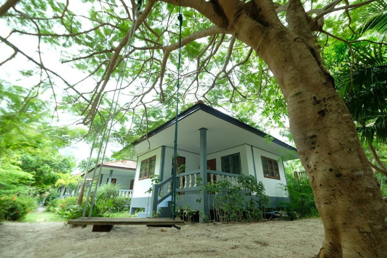 Baan Wasana Villa Lipanoj Kültér fotó